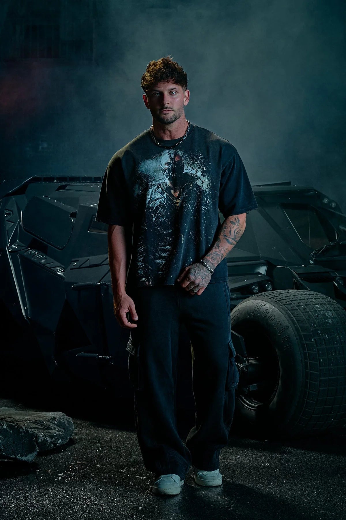 4244 - Batman Character Tees "Bane C"
