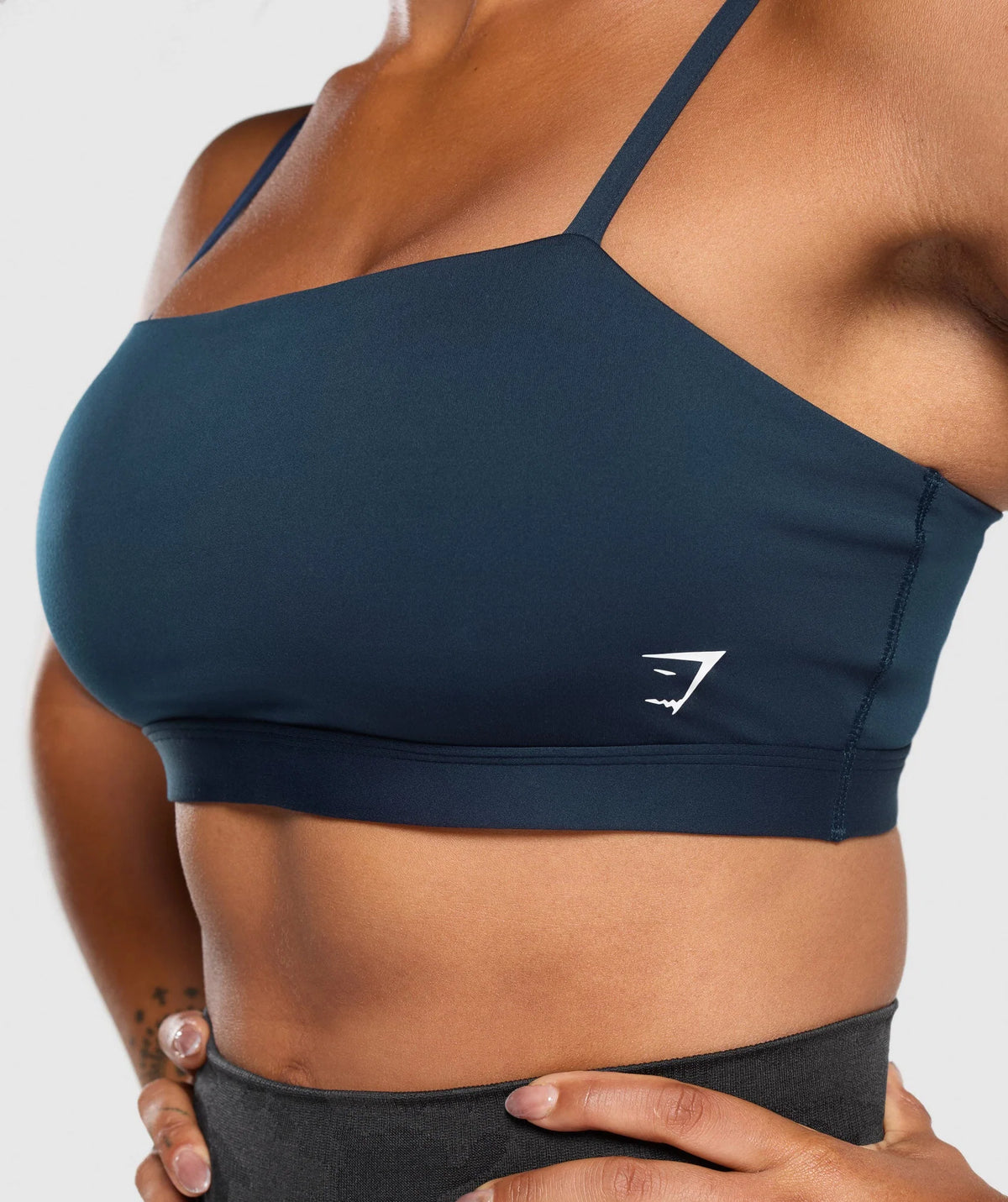Cut Out Bandeau