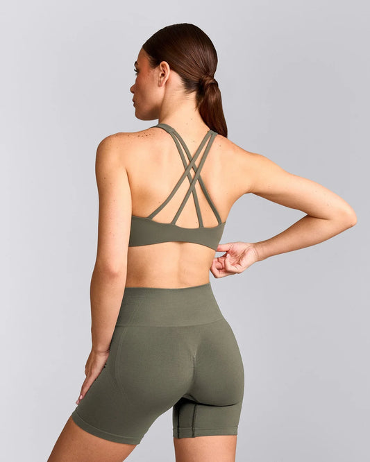 EasyLift™ High Neck Sports Bra with Gray Logo