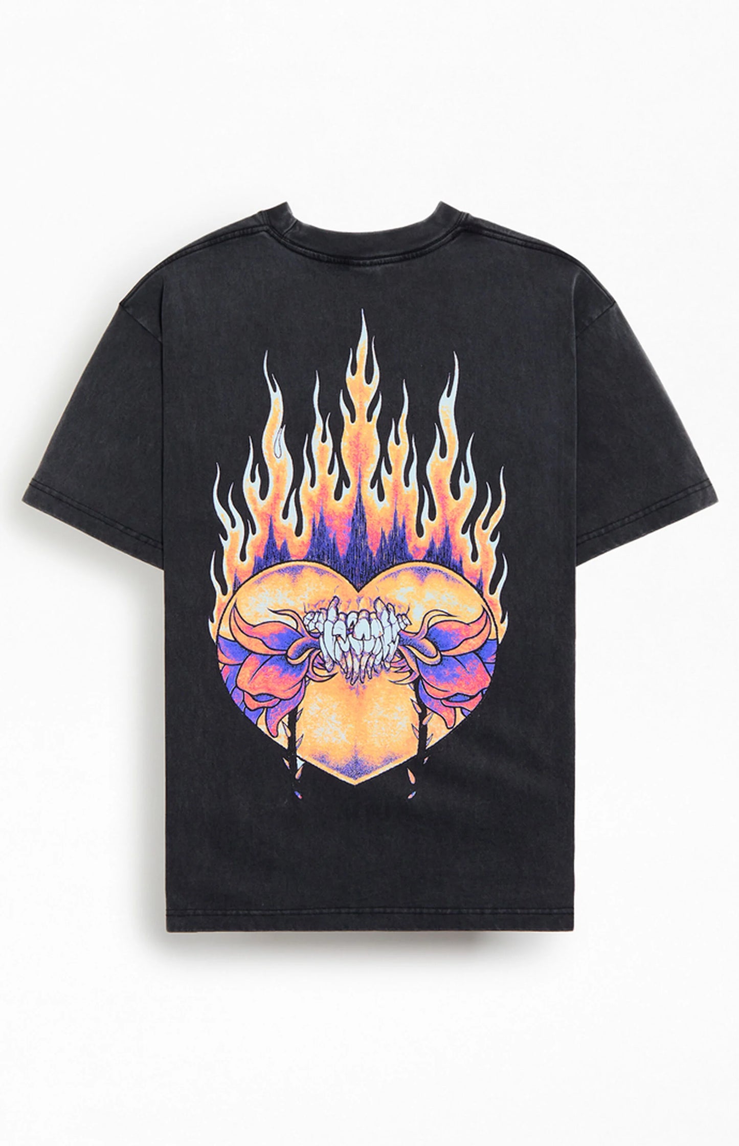 Metallica Burning Heart - Premium Vintage Tee