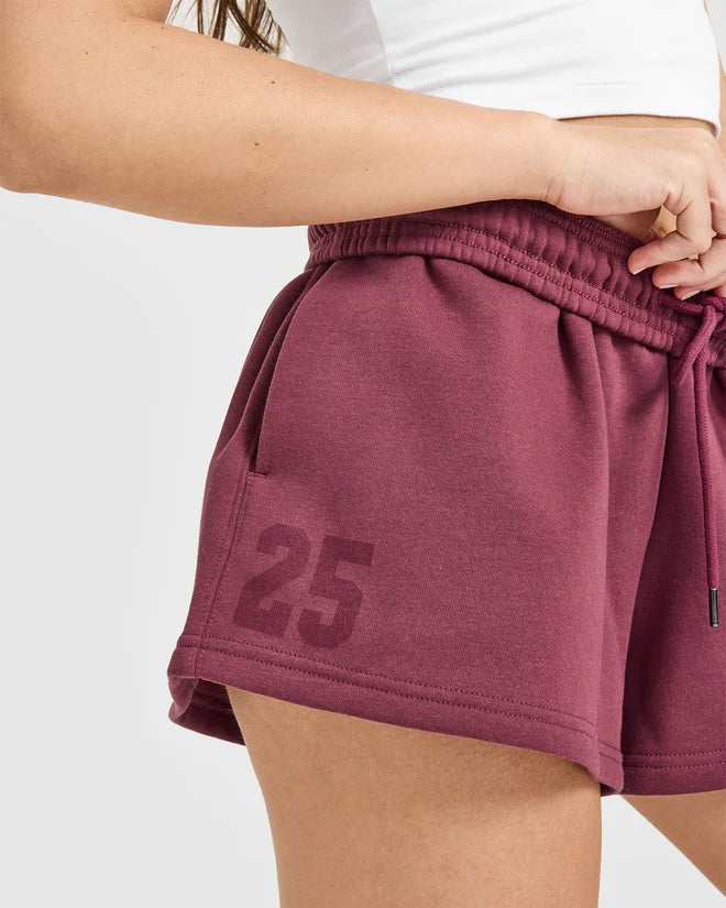 Foundations Oversized Oner 25 Shorts