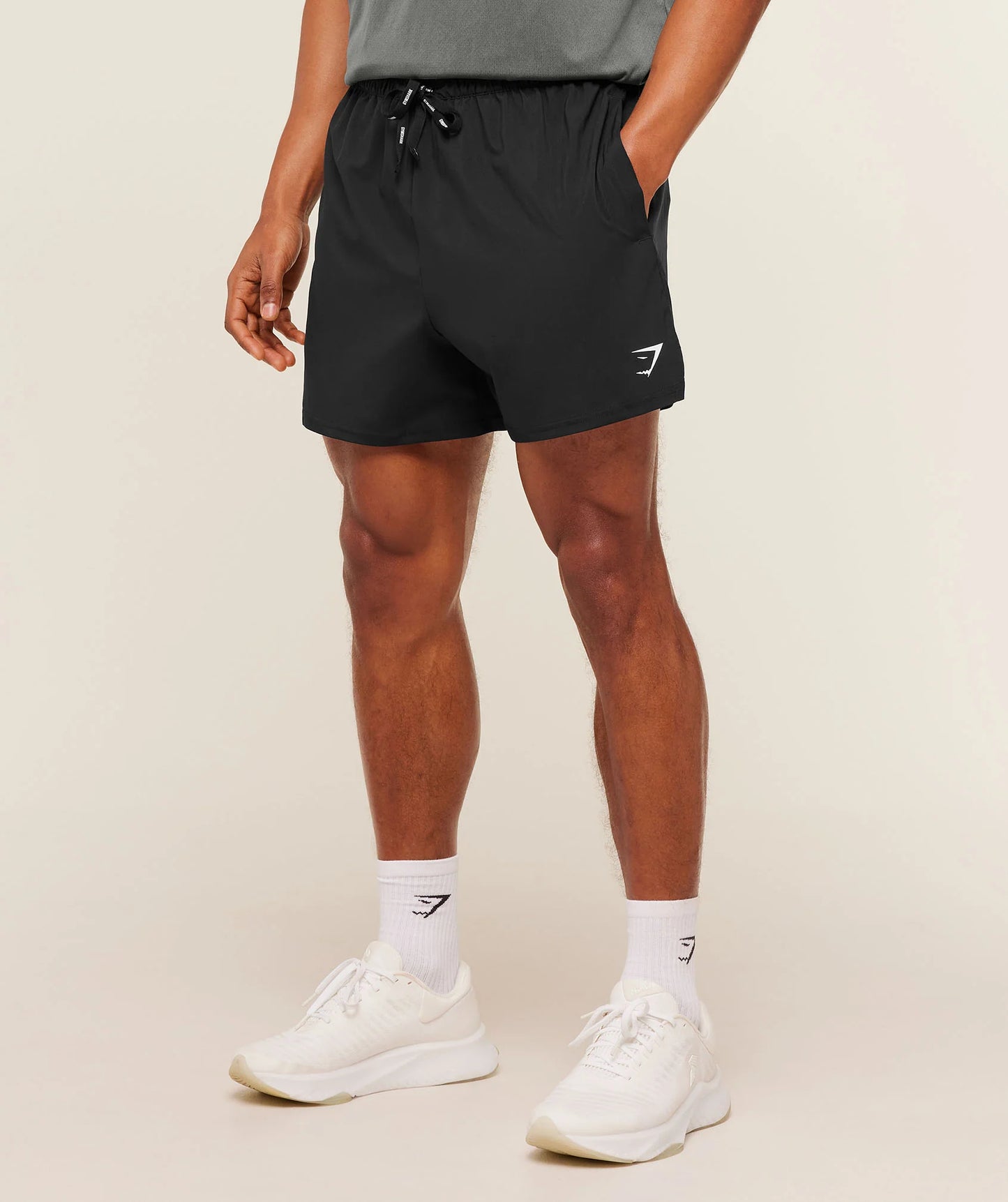 Train 5" Shorts